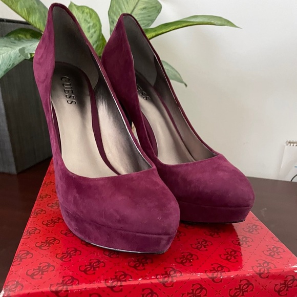 Guess by Marciano Heels Size 7.5 - Picture 1 of 3